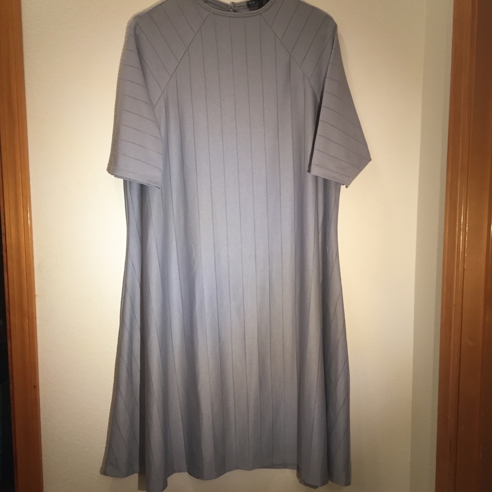 {Reserved} ASOS Dress
